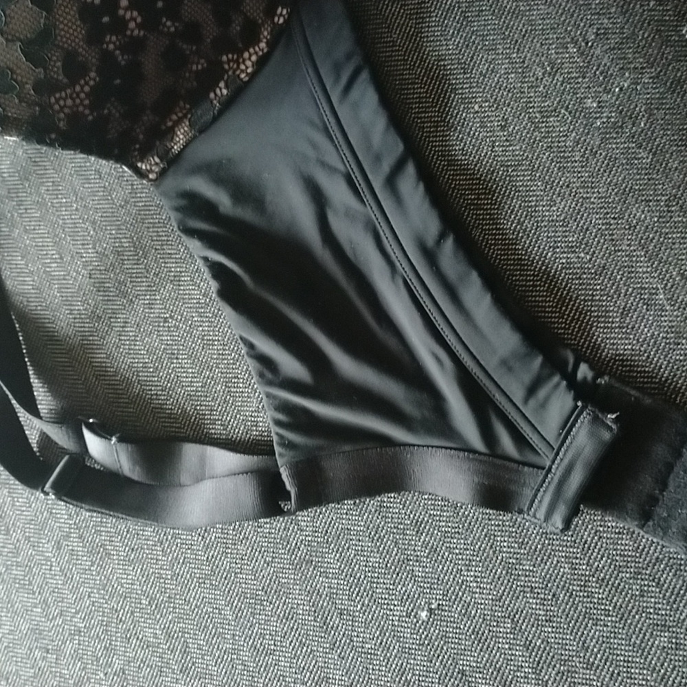 COPY - Bra warners 34D black and beige - Picture 5 of 7